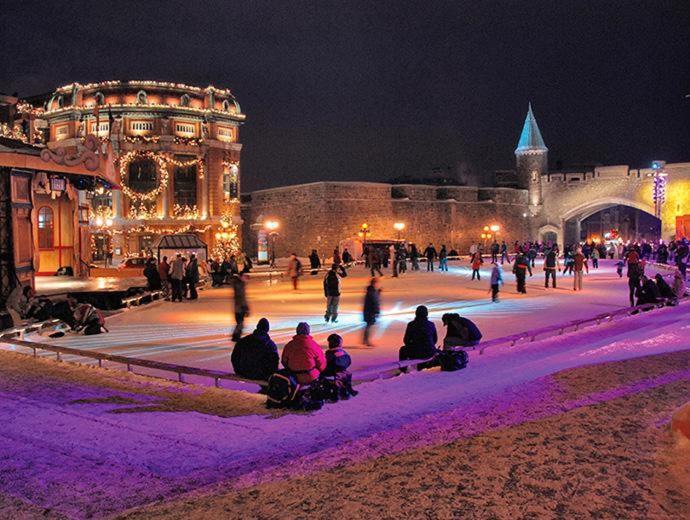 Апартаменты Le Theatral - En Plein Coeur De L'Action Avec Stationnement Квебек Экстерьер фото